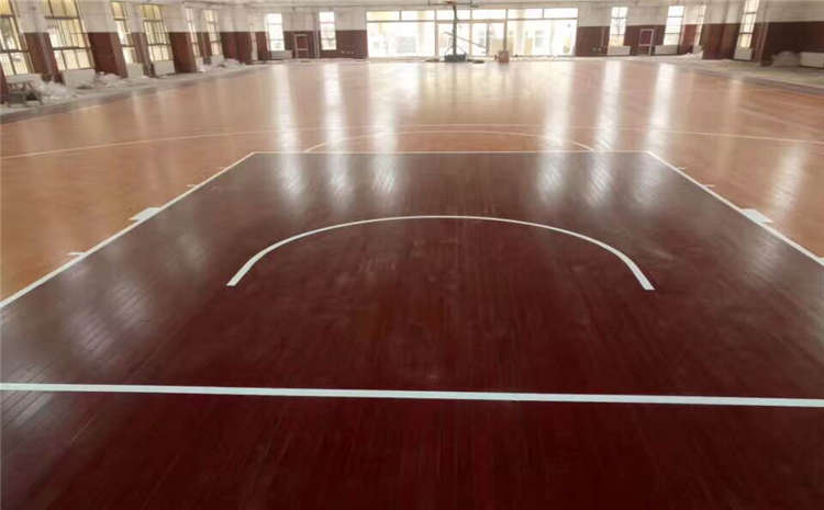 天津硬木企口篮球运动地板怎么保养？