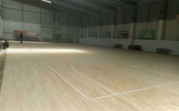 俄勒冈松篮球场木地板施工技术方案